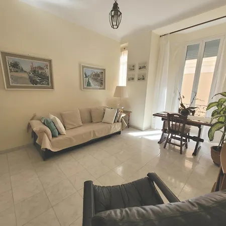Casino Flat Center Beausoleil
